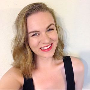 Meet your Posher, Emma